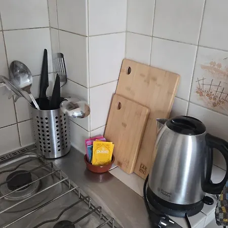 Апартаменты 1 Bedroom Near Town Centre And Chu Анже